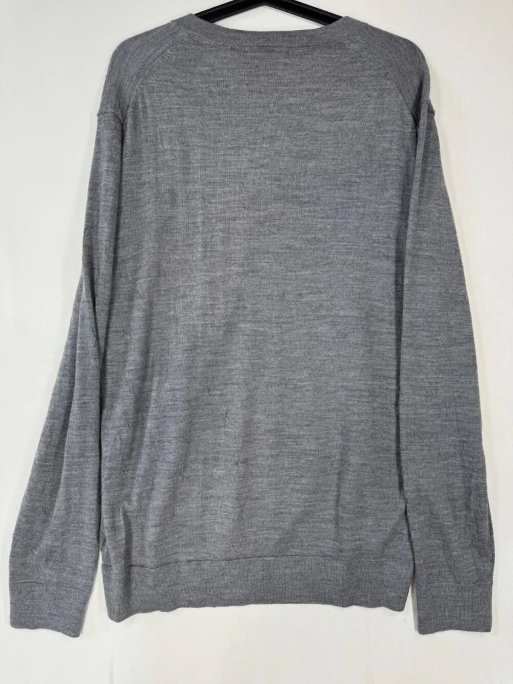 Banana Republic V-Neck Sweater 100% Merino Wool Gray XL Business Casual Preppy